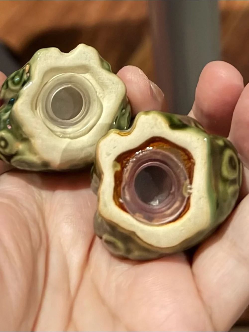 Mini ceramic toad salt and pepper shakers